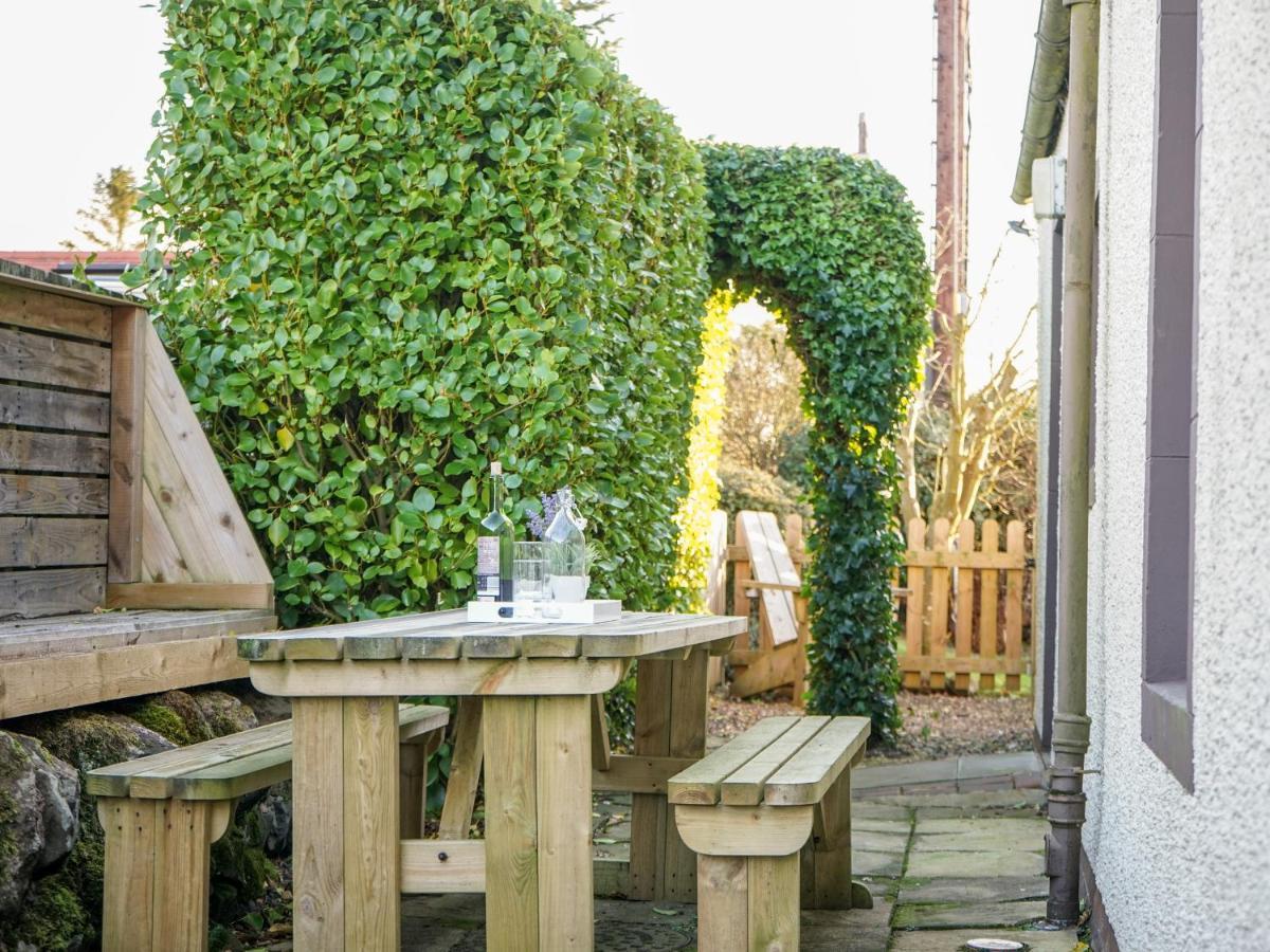 Rhum Cottage Cupar Exterior photo
